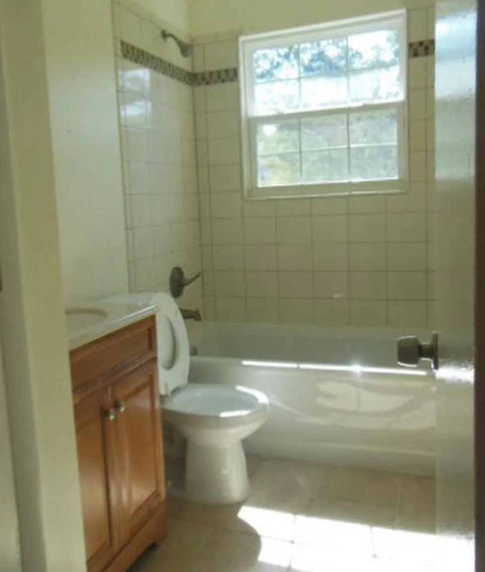 4706 Enterprise Ln — Photo 4
