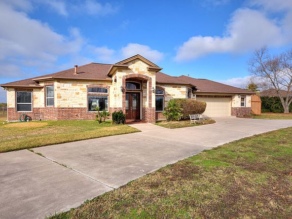 3rd image of 651 Estates Of Brushy Creek Dr