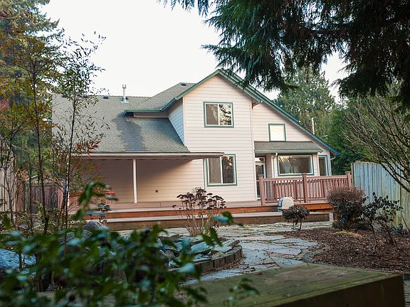 5th image of 1620 NE 92nd Ave