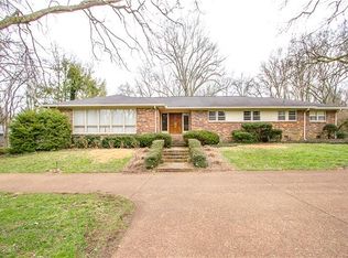 1014 Foxwood Rd, Nashville, TN 37215