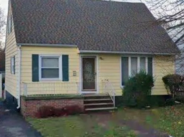 156 Englewood Avenue, Teaneck, NJ 07666