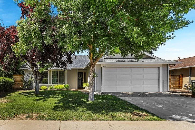 9065 Bramble Trail Way photo 1