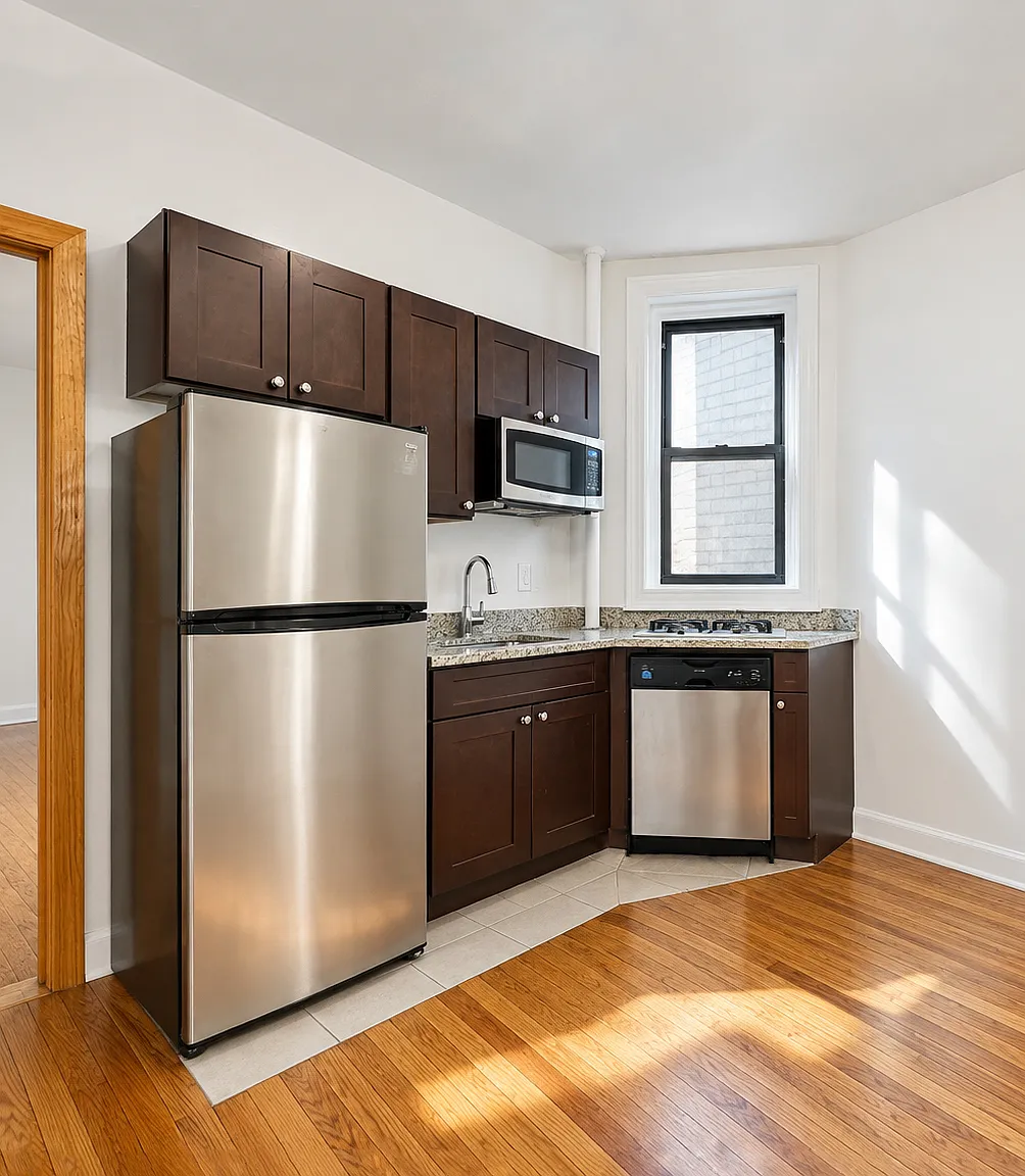 162 East 88th Street — Photo 2