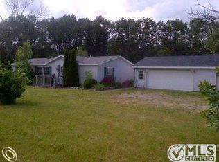 5820 Buell Rd, Vassar, MI 48768