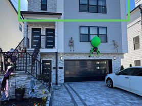 912 S Park Ave, Linden, NJ