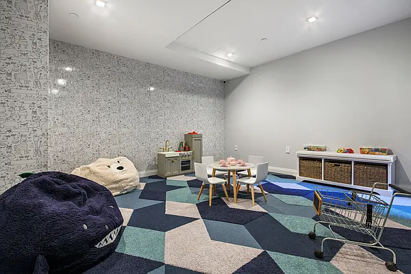 Sold by Compass | media 34