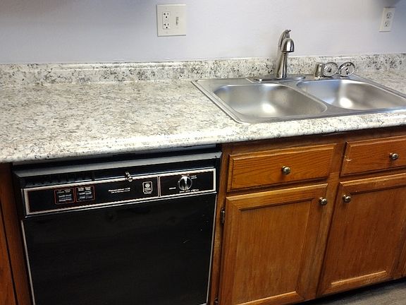5th image of 3769 Carlyle Dr APT 65
