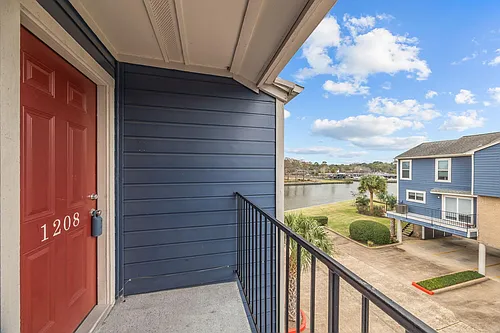 18515 Egret Bay Blvd Photo 1