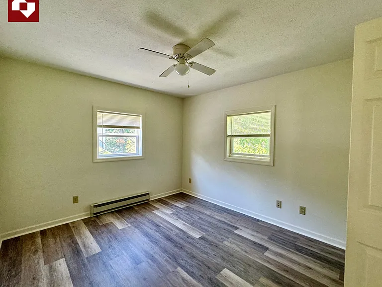 646-650 Hillwood Dr #652 — Photo 15