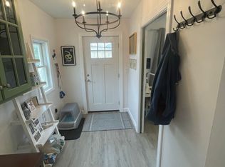 209 3rd St, Houston, PA 15342