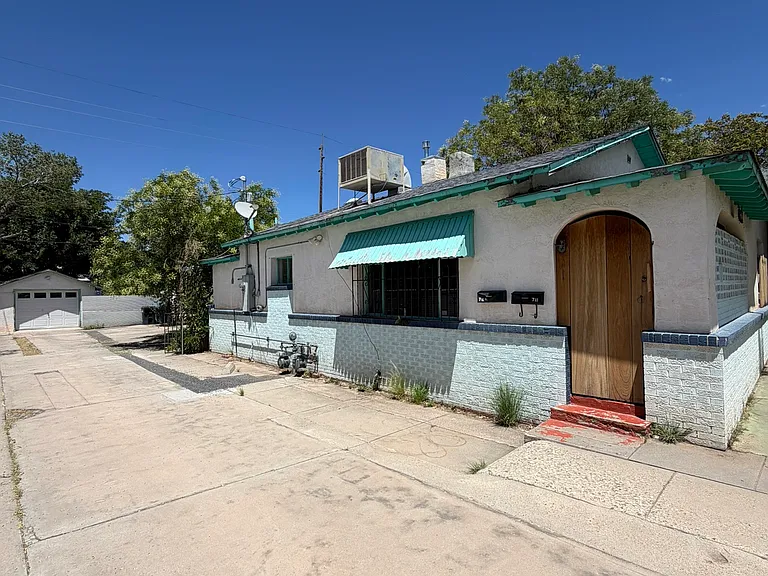 711 Iron Ave SW — Photo 34