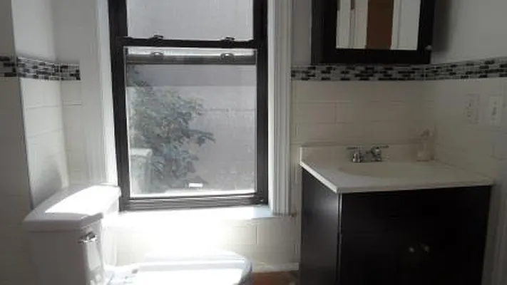 Rented by Veritas Property Management | media 44