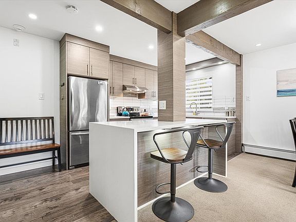 4th image of 1379 Merklin St #201