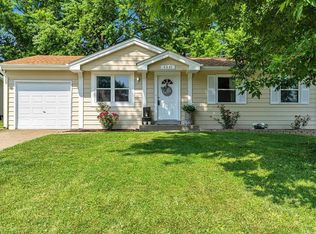 4031 San Fernando Ln, Saint Charles, MO 63304