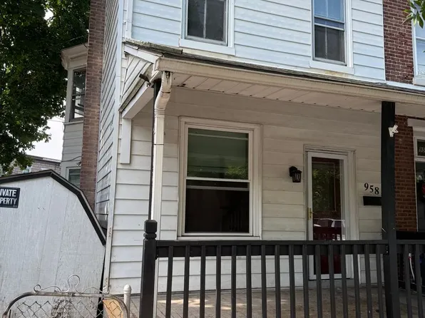 958 Queen St, Pottstown, PA 19464