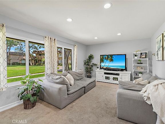 3rd image of 10290 Pinto River Ct