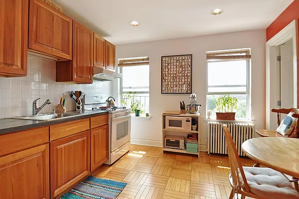 Rented by Corcoran | media 7