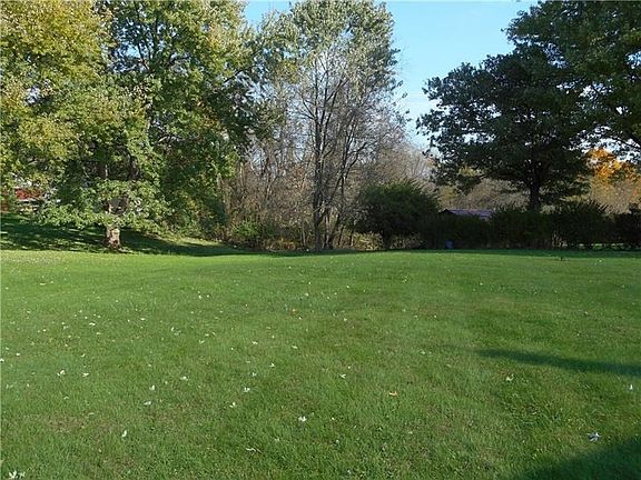 Yard: Build a fire pit, toast marshmallows and reminisce about the good old days with family and friends.