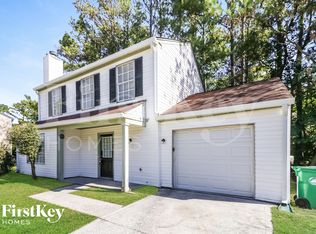 1306 Mill Lake Cir, Stone Mountain, GA 30088