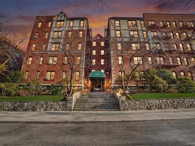 673 Locust Street #1F, Mount Vernon, NY, 10552