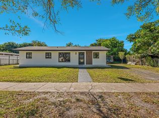 4520 NW 198th St, Miami Gardens, FL 33055