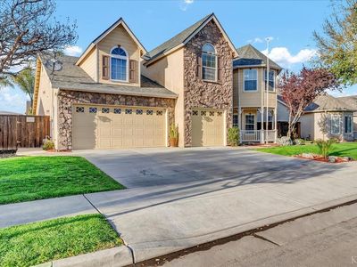 1022 Prosperity Dr, Lemoore, CA, 93245