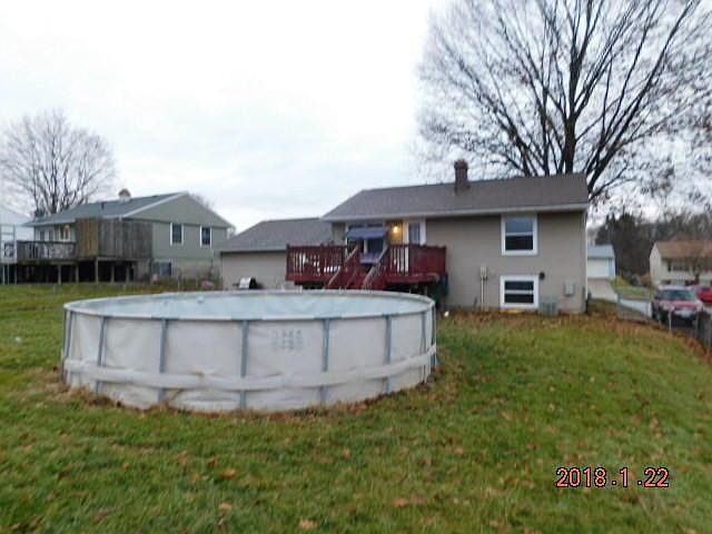 2nd image of 564 Shasta Dr