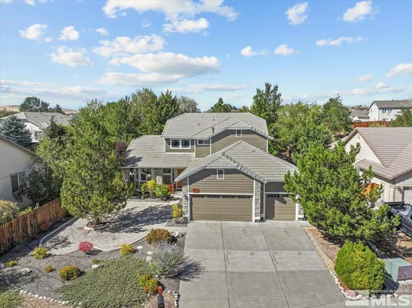 921 S University Park Loop, Reno, NV 89512