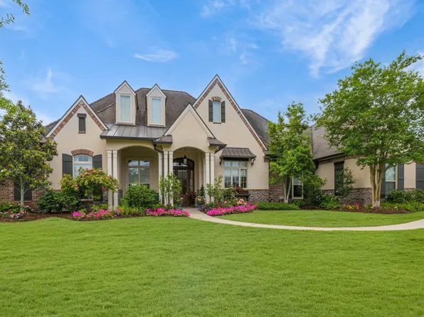 105 Red Robin Trl, Lafayette, LA 70508