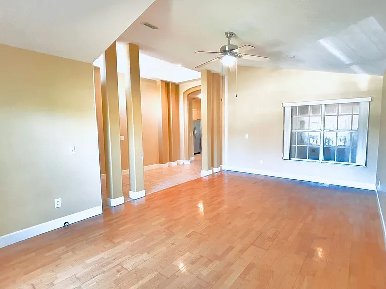 3404 Kayla Cir — Photo 4