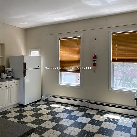 214 Broadway #3 — Photo 7