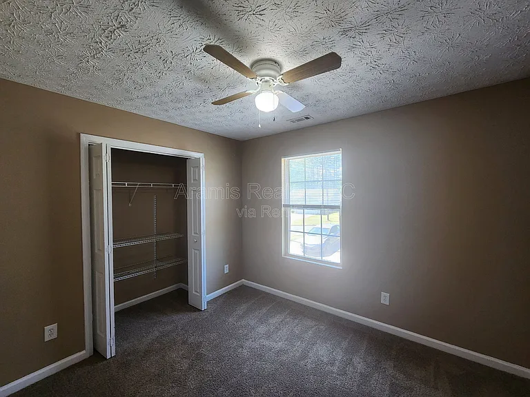 7266 Tiderace Ct — Photo 8