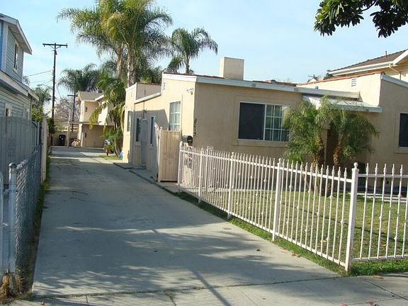 5th image of 8017 Comstock Ave APT A