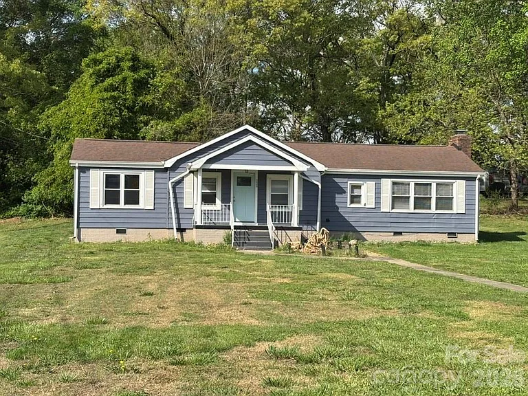 229 Browntown Rd — Photo 1