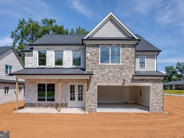 9 Stonehedge Dr, Buford, GA 30548