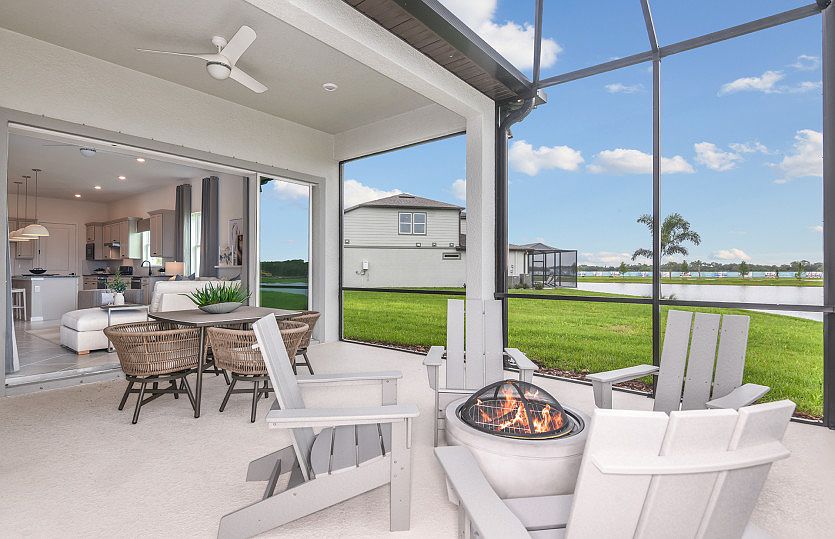 Spacious Covered Lanai