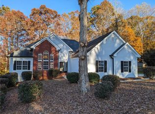 41 Mount View Dr, Jefferson, GA 30549