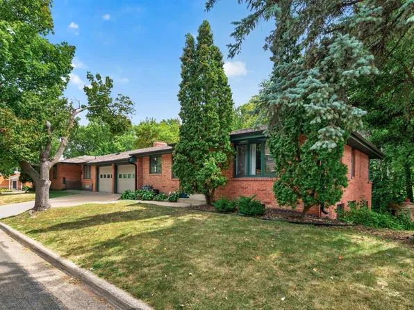3945 W 44th St, Minneapolis, MN 55424