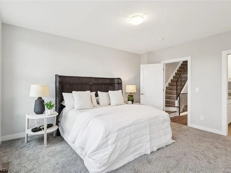 11214 N Park Pl — Photo 24