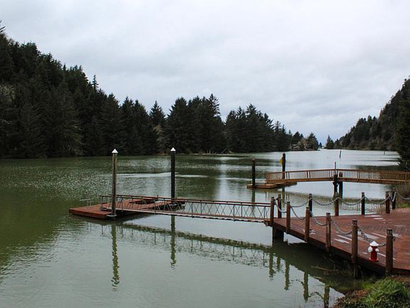 2nd image of 1320 S Fun River Dr