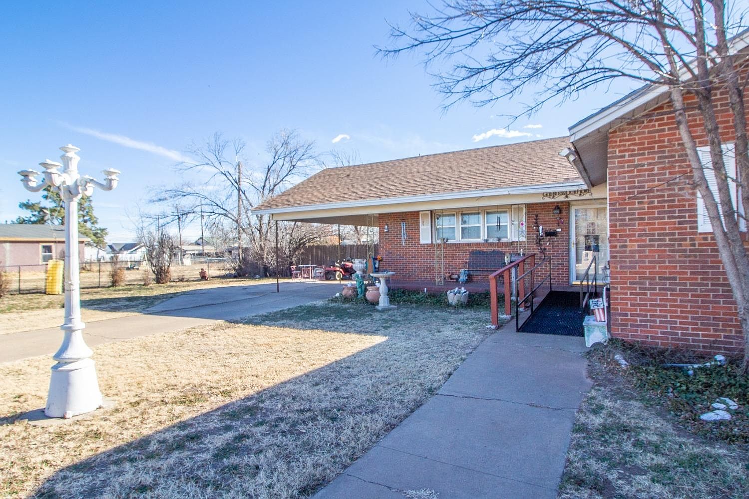 629 W Jackson St, Floydada, TX 79235 Zillow