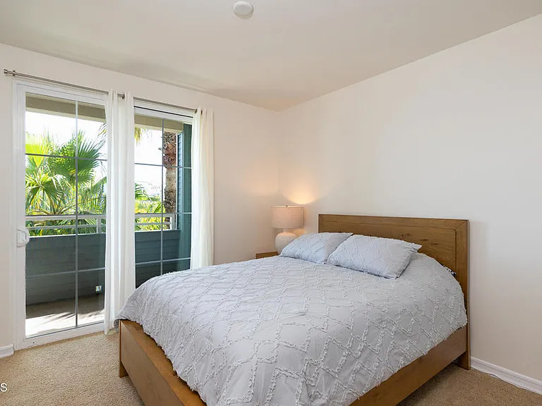 1538 Seabridge Ln — Photo 17