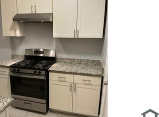 7914 S Wabash Ave #2A, Chicago, IL 60619