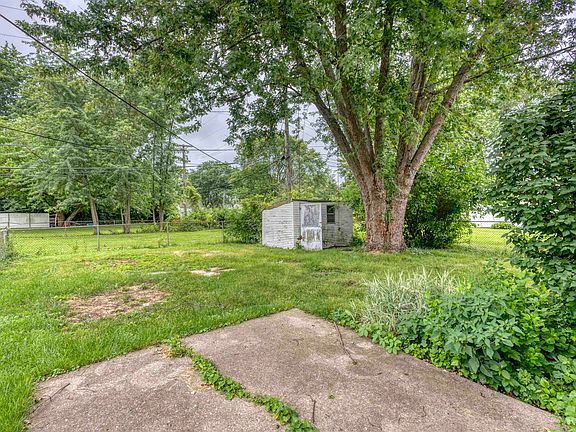 4th image of 14846 Stephens Dr