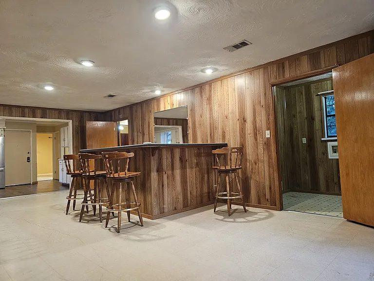 237 N Murphy Rd — Photo 7