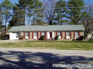 207 SE Maynard Rd, Cary, NC 27511