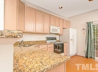 5537 Crabtree Park Ct, Raleigh, NC 27612