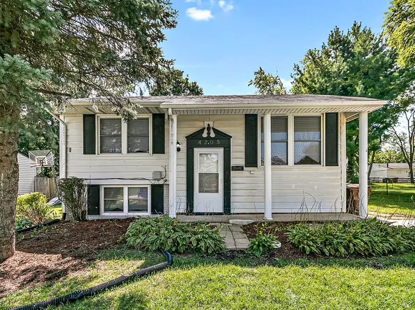 4205 Poplar Ave, Richton Park, IL 60471