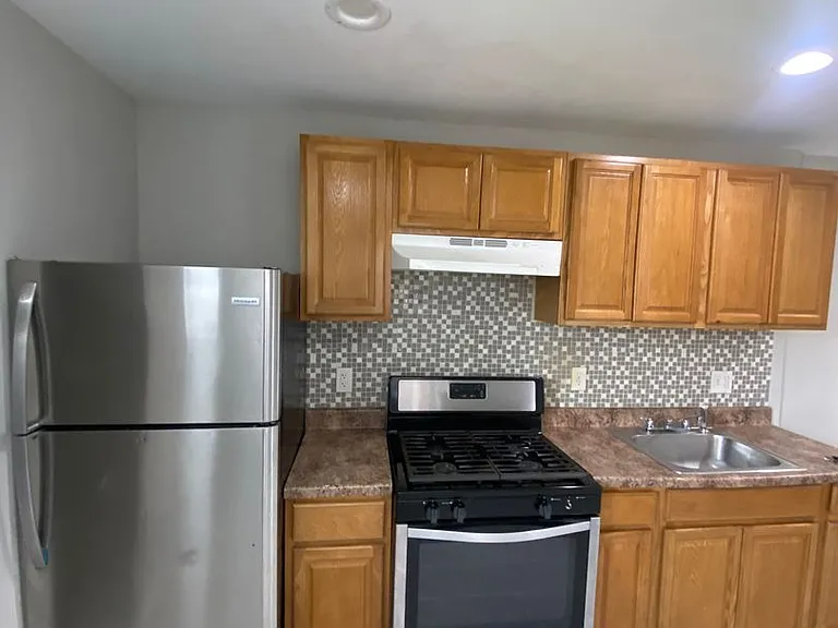 6969 Rodney St — Photo 5