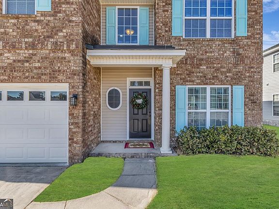 5th image of 11 Rhett Ln